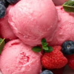 HOMOGENIZEFully homogenize fresh or frozen ingredients.